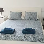 Luxury Sea Front Tatil Evi *