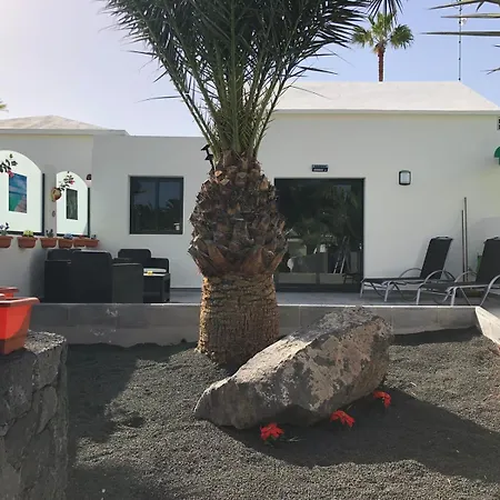 Luxury Sea Front Semesterbostad