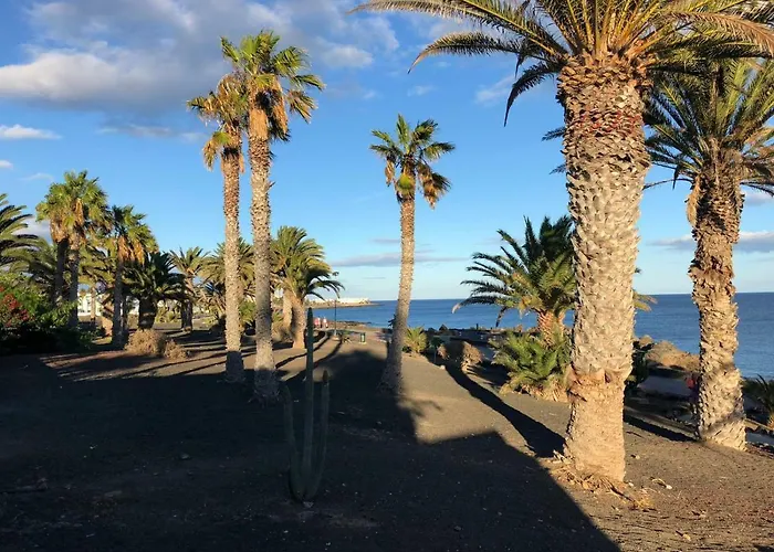 Semesterbostad Luxury Sea Front Costa Teguise