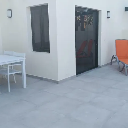 Vakantiehuis Luxury Sea Front